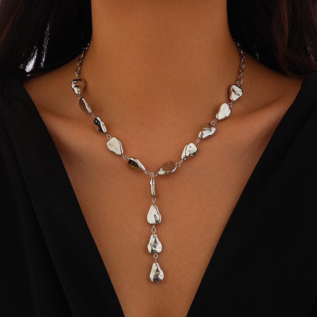 Elegant Irregular Imitation Pearl Beads Necklace for Women Vintage Party Wedding Tassels Choker Fashion Jewelry Accessories Gift