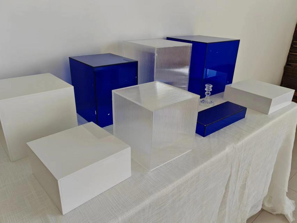 Blue Acrylic Dessert Table Display Stand for Tea Break & Birthday Ornaments