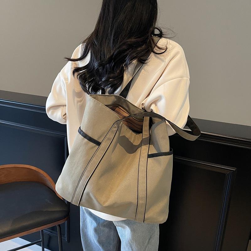 Korean version of casual lazy style large-capacity underarm bag 2025 new simple nylon cloth tote bag versatile shoulder bag