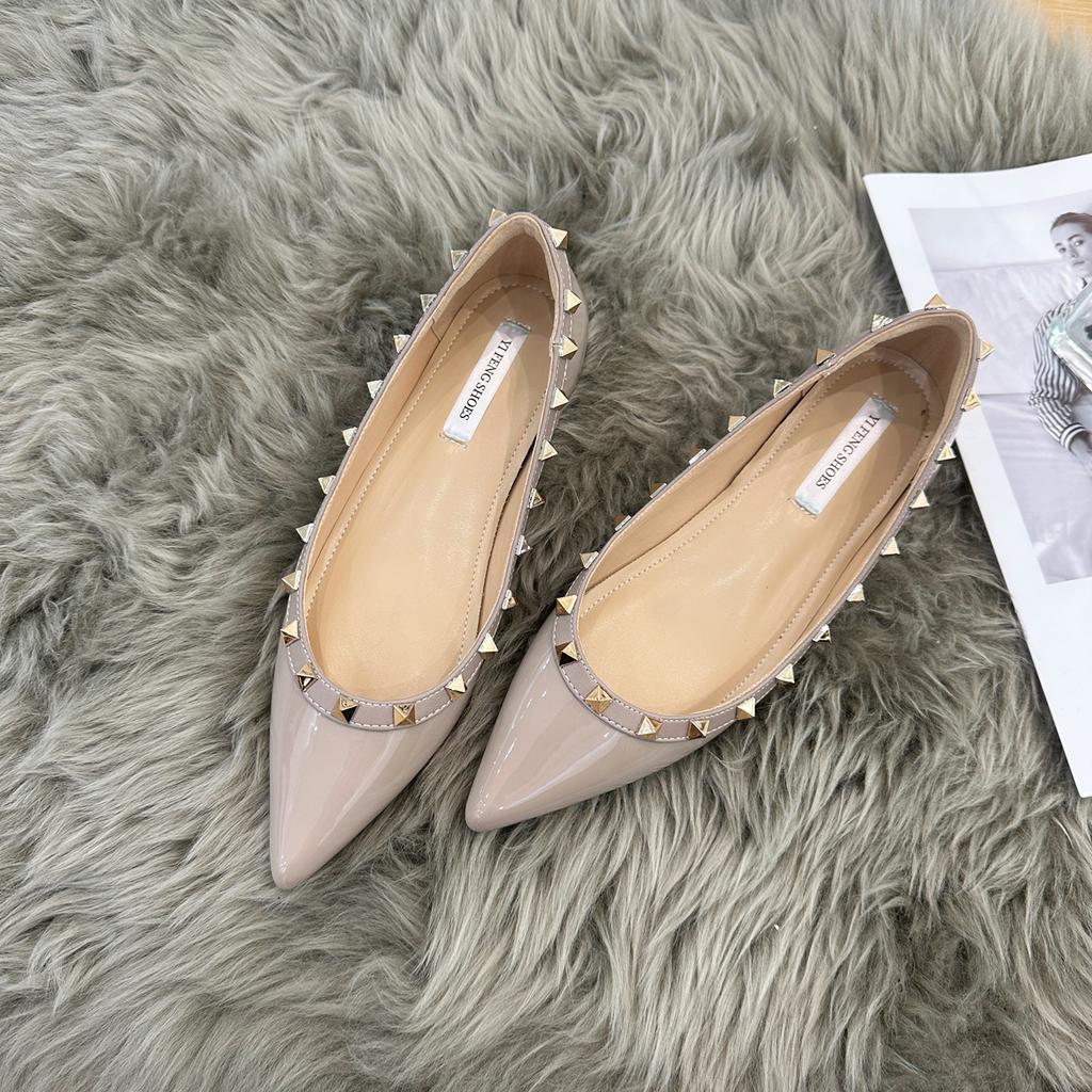 Shallow Mouth 3 Cm Rivet Nude Pointed Soft Patent Leather French Temperament Single Shoes Women's Versatile Commuter Women's Shoes