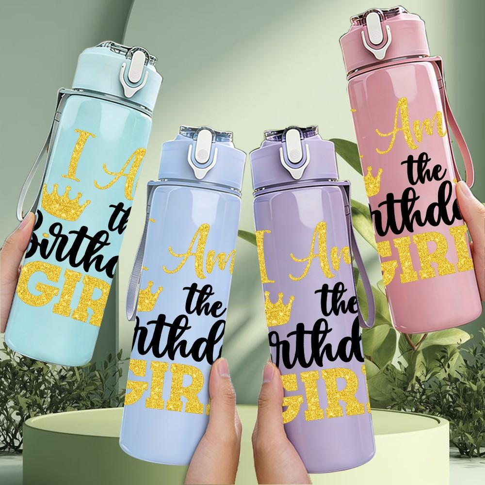 1PC I Am The Birthday Girl Crown Print 750ml Color Plastic Sports Water Bottle Leakproof Flip Straw Lid Suitable for Sports Office Home Use