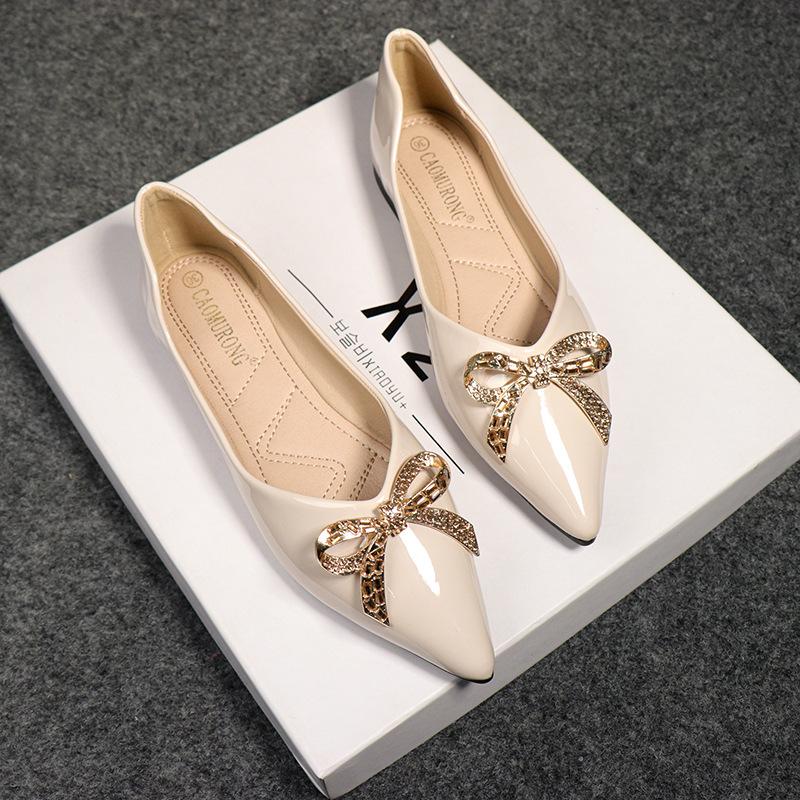 Neue Damen Flache Schuhe Mode Lackleder Goldene Schleife Freizeit Schuhe Slip-on Loafer