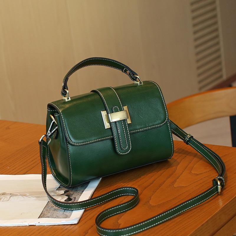 Leather Women's Bag Small Bag Messenger Bag Women's New Retro Handbag Commuter Shoulder Bag