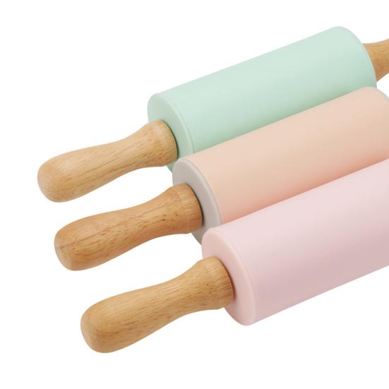 Useful Ergonomics Handle Easy Clean Food-grade Noodle Biscuit Rolling Pin for Home Kneading Stick
