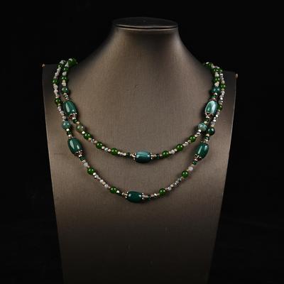 Collana da Donna a Doppio Strato in Agata Verde Vintage - Design Retro di Lusso Leggero
