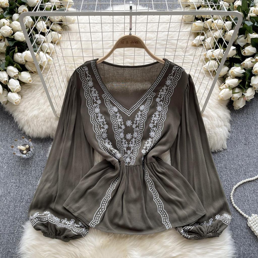 Floral Embroidery Spring Loose Blouse Elegant Bohemian Design Long Sleeve Ladies Fashion  Summer Casual Shirt