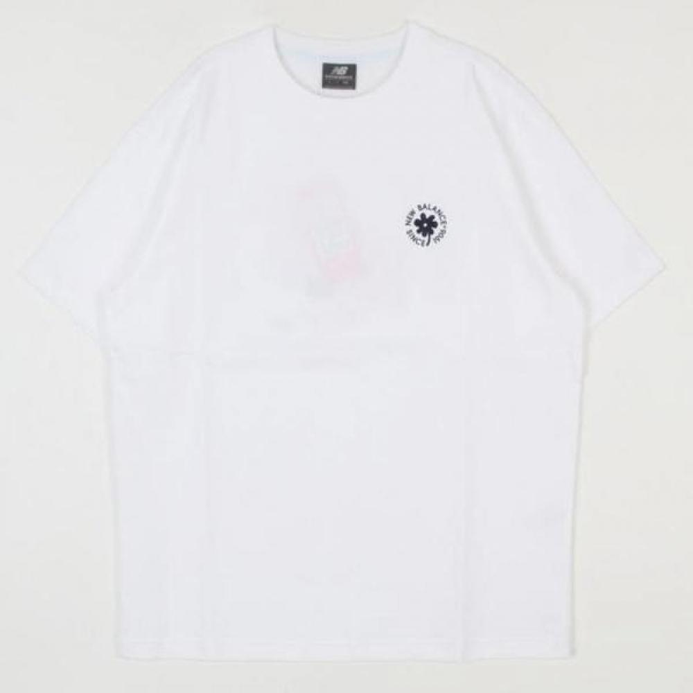 

New Balance EssenTial Flower T shirT Bb Nbnefco233 1.NBNEFCO233 10 L