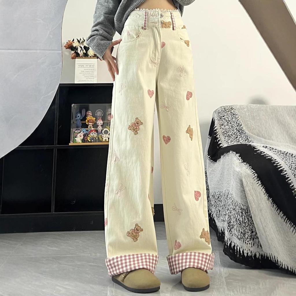 2025 Spring Little Bear Embroidered Pink Plaid Straight-Leg Jeans for Women - Slimming, Loose Fit