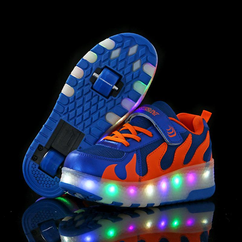 New Boys Vibrating Luminous Shoes Girls Fashion Double Wheel Runaway Shoes Children's Shoes with Wheels 2025