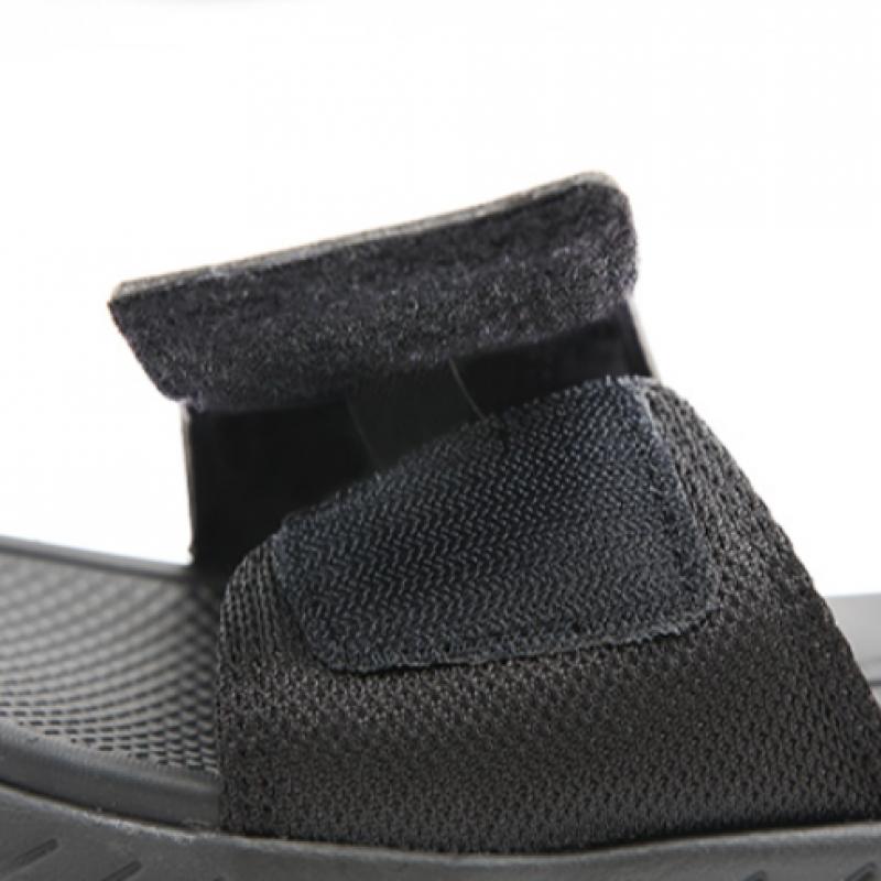 New Balance Cushioning Soft Slipper Black And White Sd1501