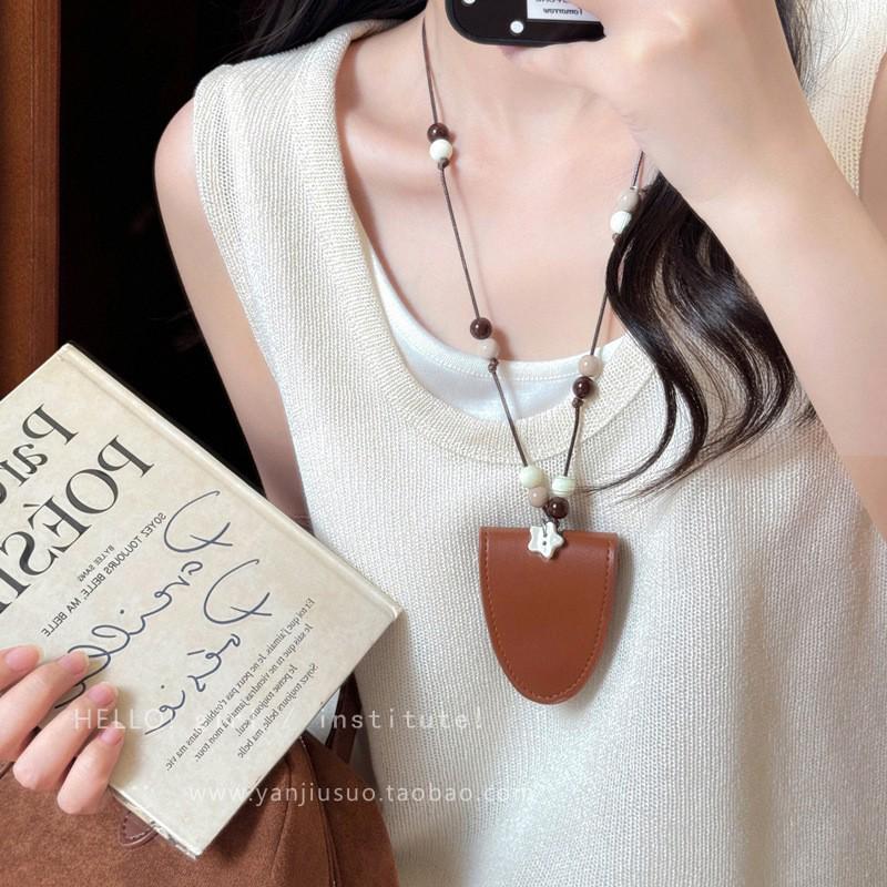 Dámské kožené magnetické sluneční brýle a sluchátkový náhrdelník pro rok 2024 pro venkovní cestování