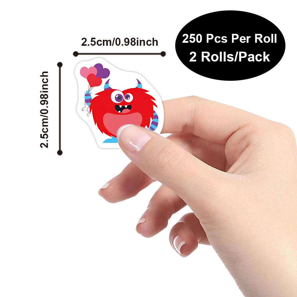 Irregular Shape Cartoon Animals & Insects Stickers (500/Set, 2 Styles) with Adhesive Backing