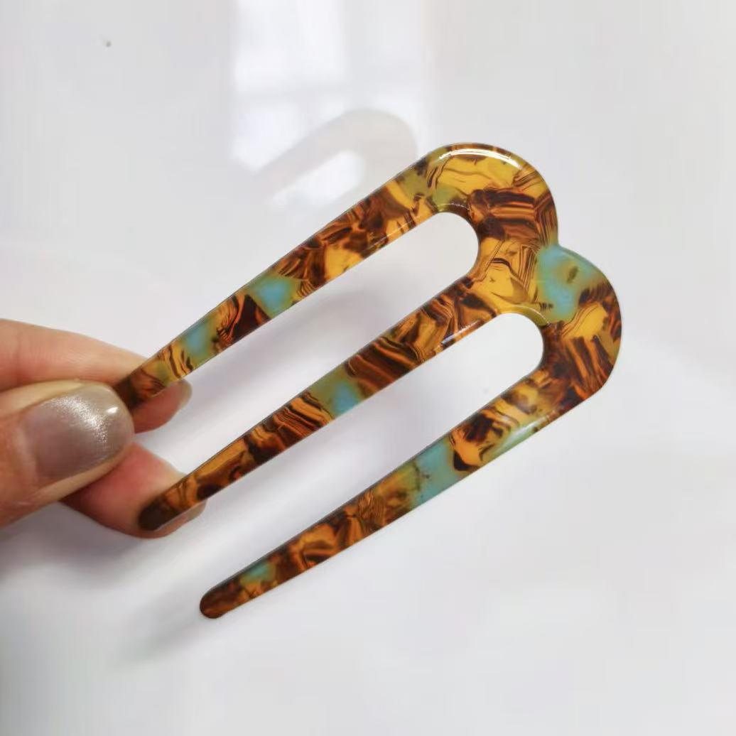 

Elegant 2025 Hair Bun Tool: Two-Prong Acrylic Hairpin Stick Comb