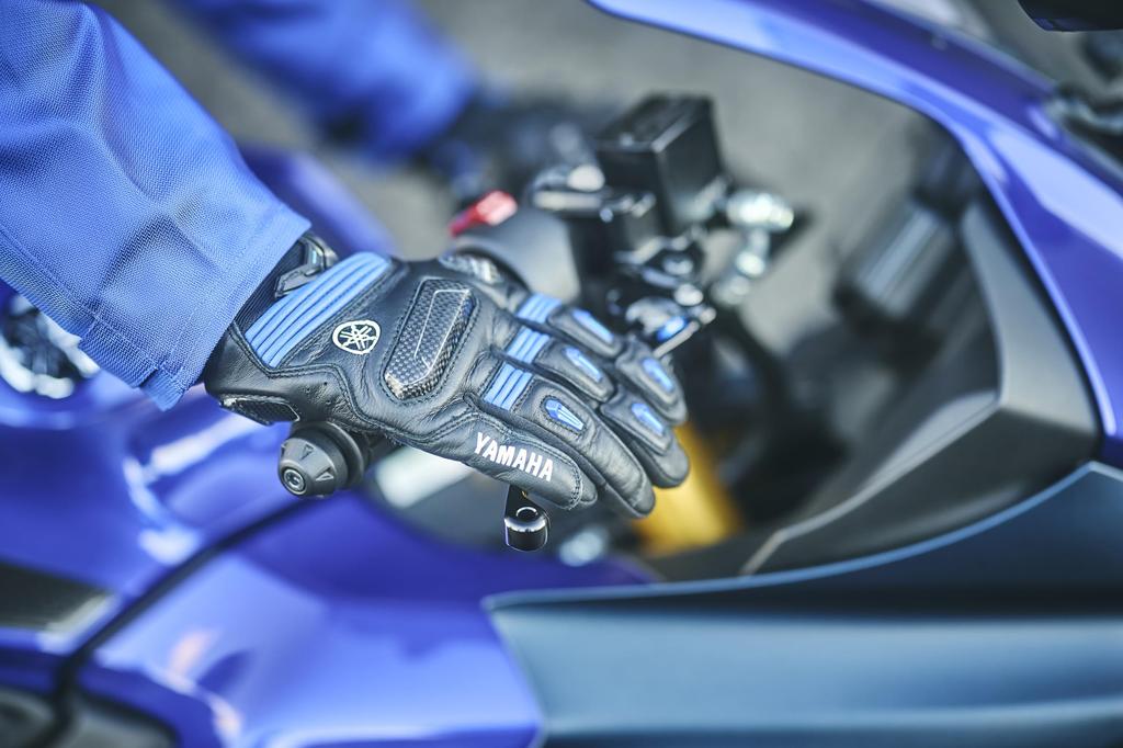 Yamaha Motor Sport Leather Gloves YL4003 Size (Yamaha) Black/Yamaha Blue, L, Q5F-RST-Y11-00L