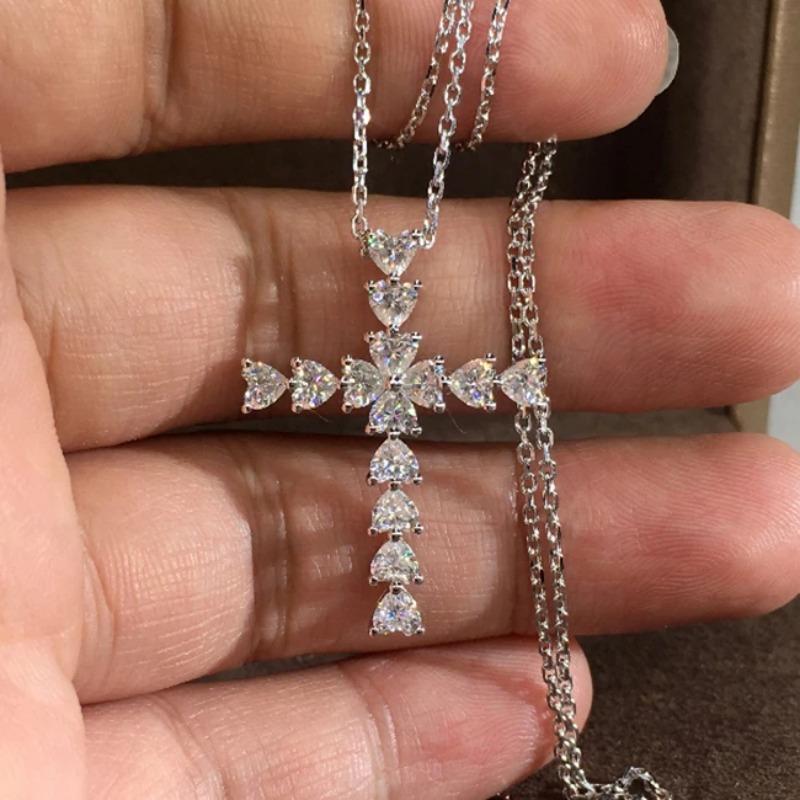Vintage Love Women lovely temperament necklace suitable for women wedding banquets or festive souvenir gifts