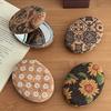 Vintage Bloemen Make-up Spiegel Draagbare Reis Dubbelzijdige Kaptafel Spiegel Vrouwen Meisjes Hoge Helderheid Zak Handheld Cosmetische Spiegel
