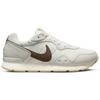 Кроссовки Nike Venture Runner Women phantom/cacao wow-sesame-white