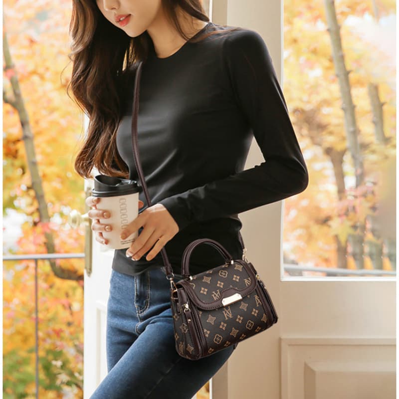 Handbag Fashion Versatile Simple Shoulder Messenger Bag