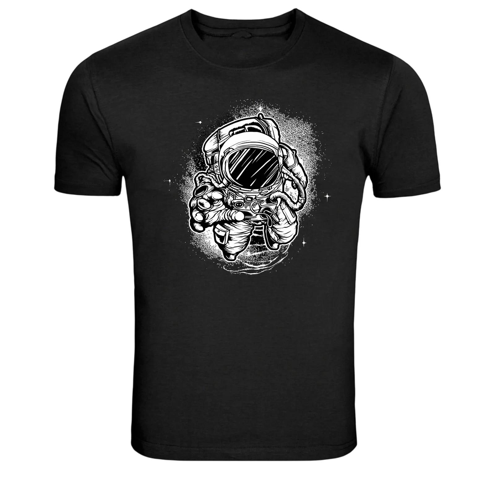 Floating Astronaut Space Explorer Graphic T-Shirt M