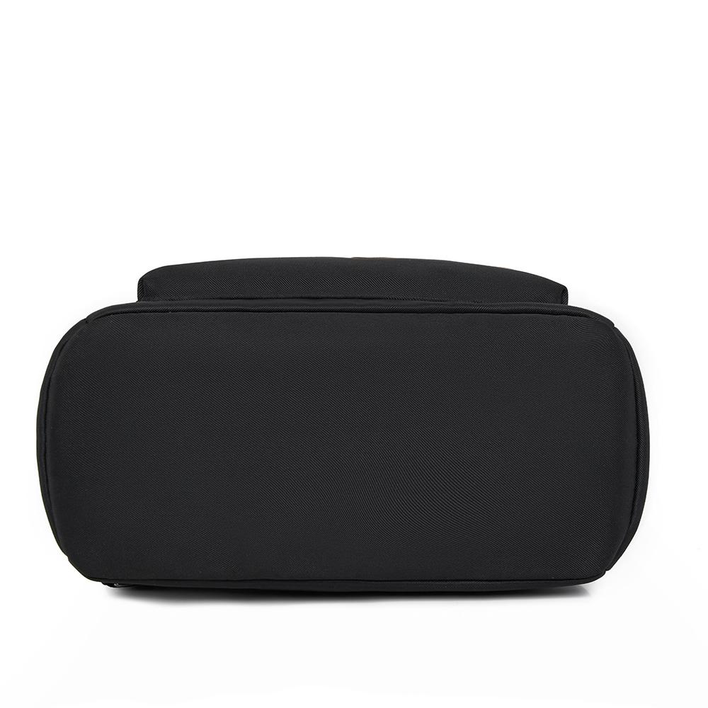 Женский рюкзак с заклепками — фото 12