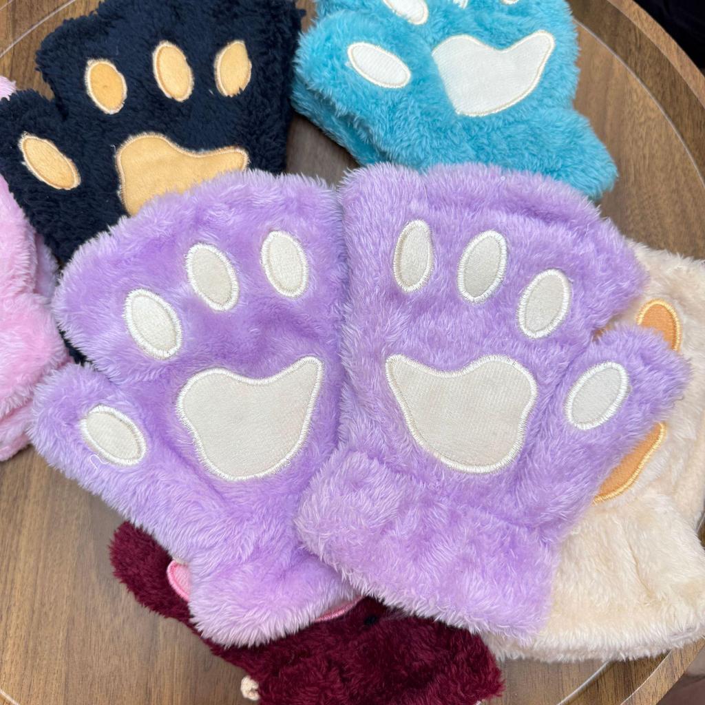 Women's Cute Cat & Bear Paw Fingerless Fleece Gloves