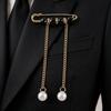 Fashionable Brooch Chain with Waist-Tightening Buckle - Versatile Clothing Accessory