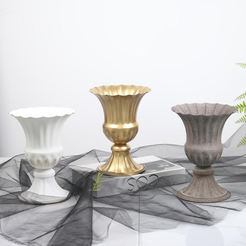 Iron Flower Arrangement Pot Stylish Retro Iron Flower Holder Vintage Wrought Iron Vase Retro Gold Wedding Floral Vase For Home