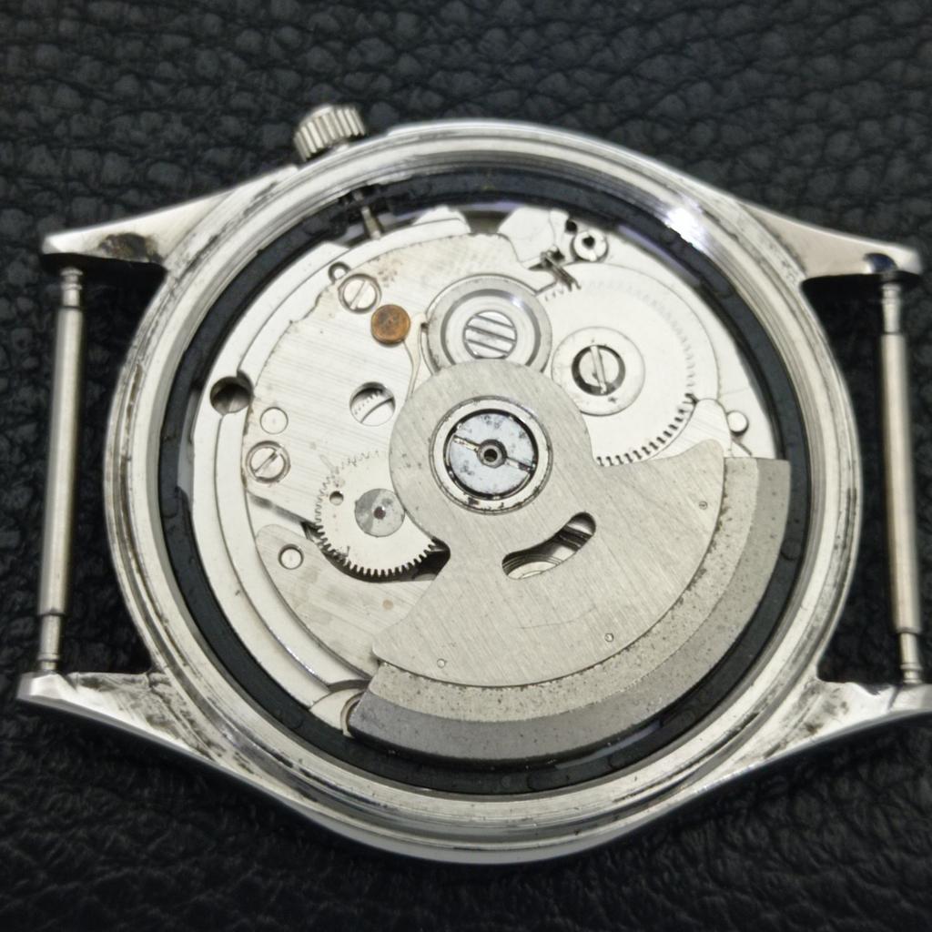 SEIKO 5 AUTOMATIC JAPAN MENS VINTAGE FERRARI DIAL WATCH a701425-5