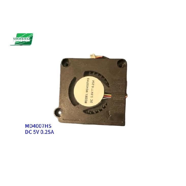 

DC 5V 0.25A MD4007HS for the ANBERNIC RG557 Game console cooling fan NO RGB чёрный