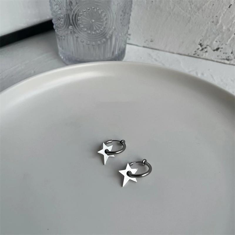 

Punk Style Copper Color Small Five-pointed Star Ear Stud For Women Men Simple Korean Fashion Ear Buckles Earring Trendy Zircon