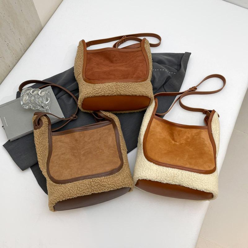 Women Large Capacity Lamb Wool Furry Bucket Shoulder Crossbody Daily Tote Bag