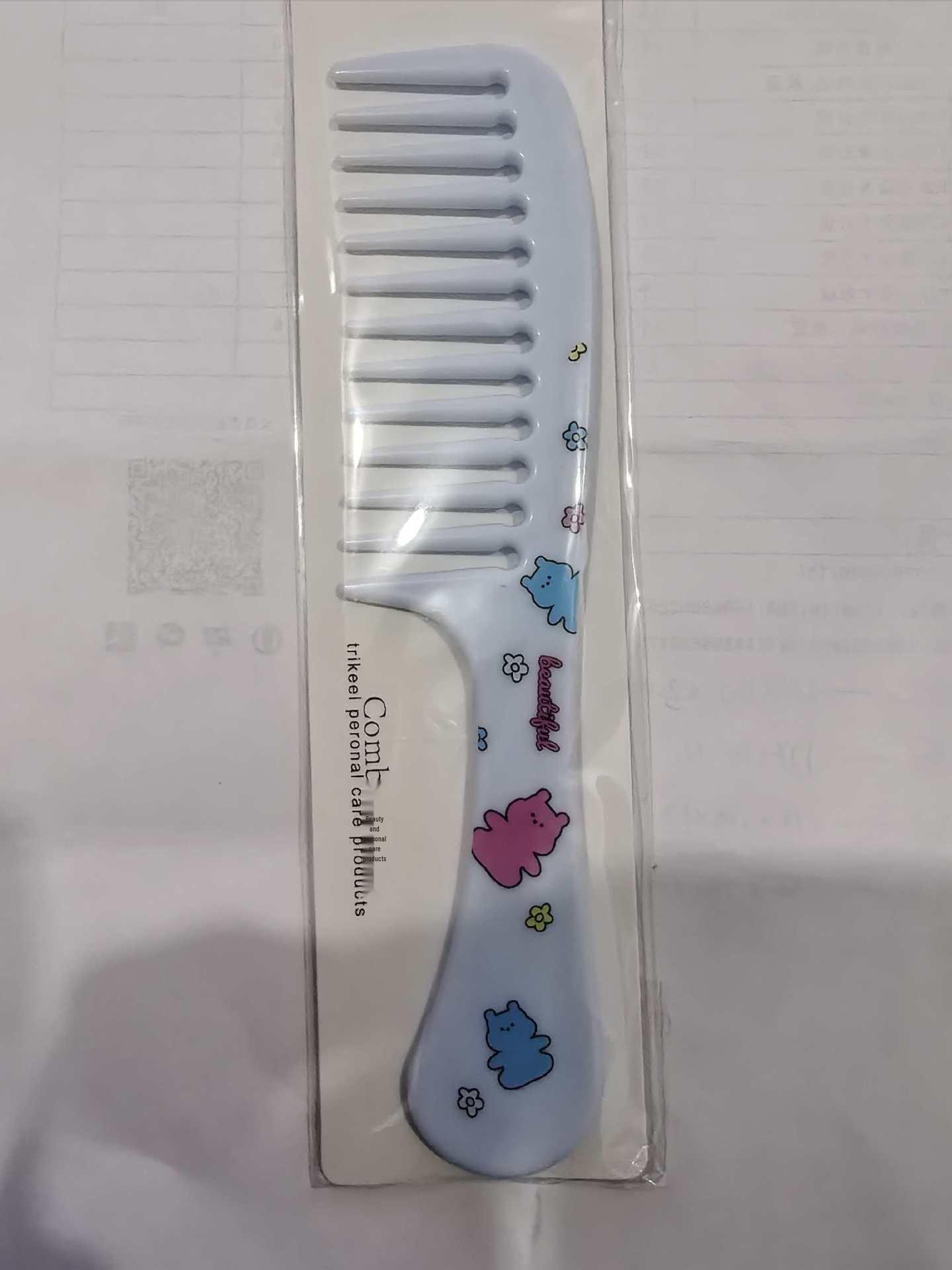 

Large Anti-static Cartoon Comb: Durable, Thick, Portable, with Holes. Ideal for Students and Home Use. 21cm x 5cm