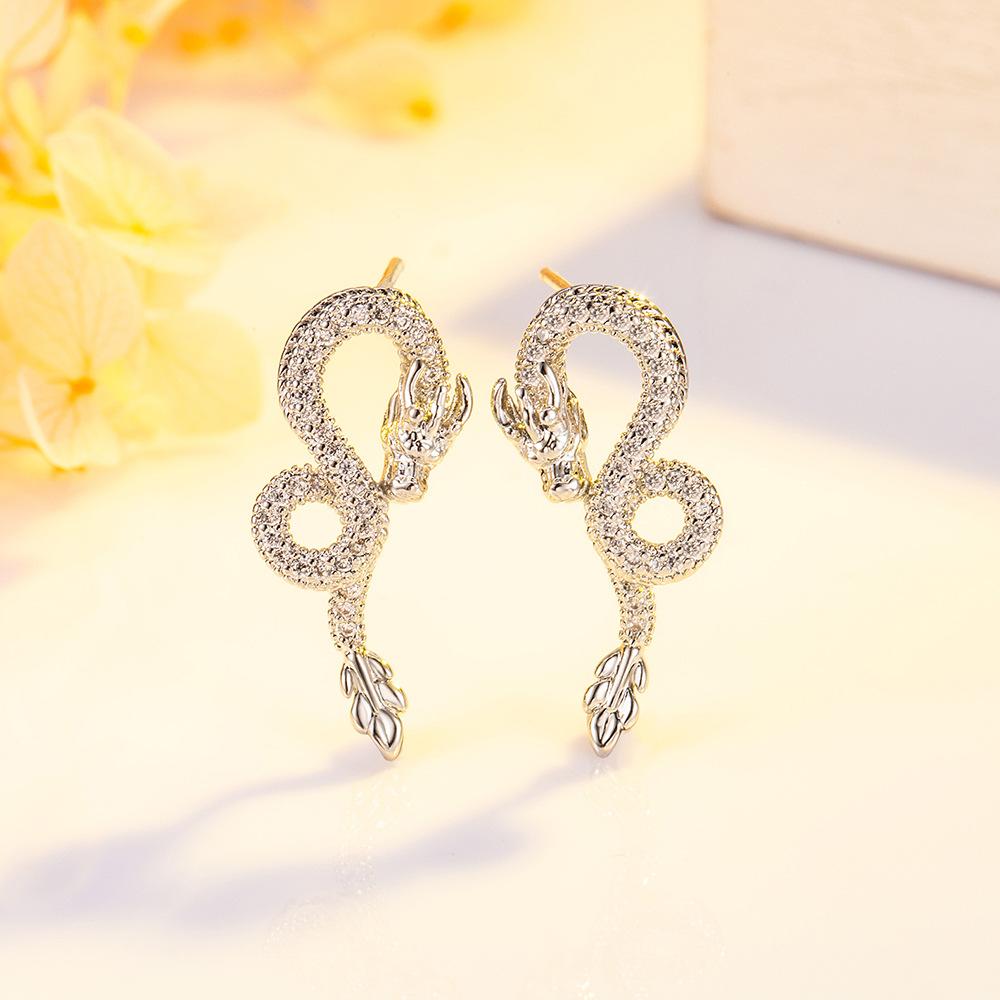 

Korean 925 Sterling Silver Crystal Dragon Stud Earrings for Women Girls 925 Wedding Party Jewelry Gift Aretes De Mujer серебряный