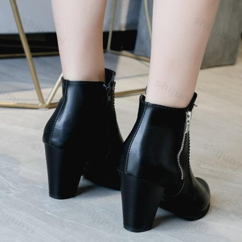 Bottines Femme Mode Rétro Britannique Talon Épais Antidérapant Bout Rond Bottes Courtes Femme Confortables Extérieur Bottes à Talons Hauts