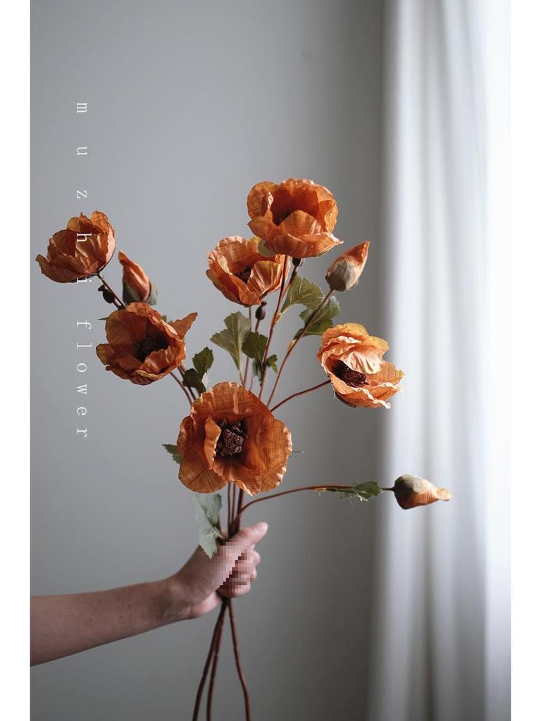 Vallmo Konstblommor - Lyxig Blomsterbukett för Vardagsrumsinredning