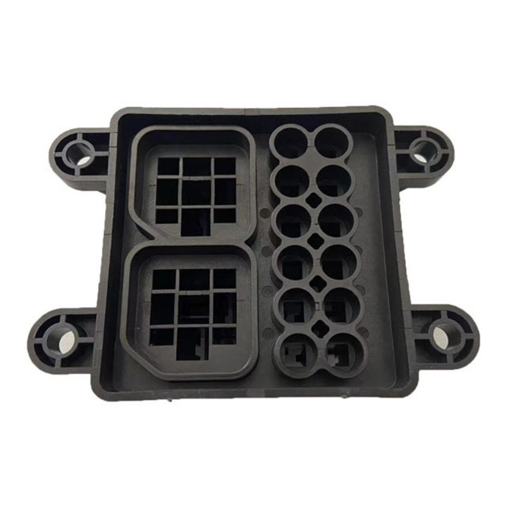 12V 6-Way Fuse Relay Box with 4-Pin 40A Relays for Car/Truck