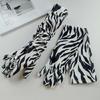 Elegancki wzór zebry Rękawiczki na Halloween Unikalne stroje Długie rękawiczki dla flapperki Panny Młodej Ślubne akcesoria do tańca