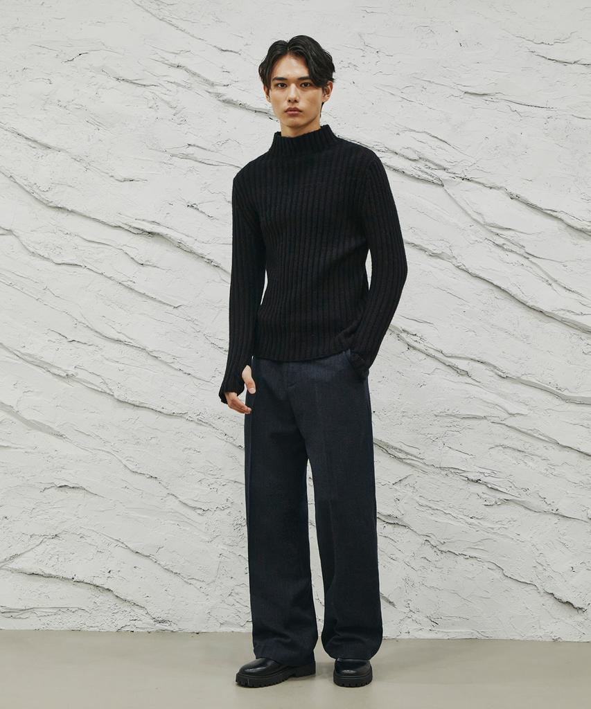 SIGNATURE Wool-Like No-Tuck Wide Fit Slacks [Navy Stripe]