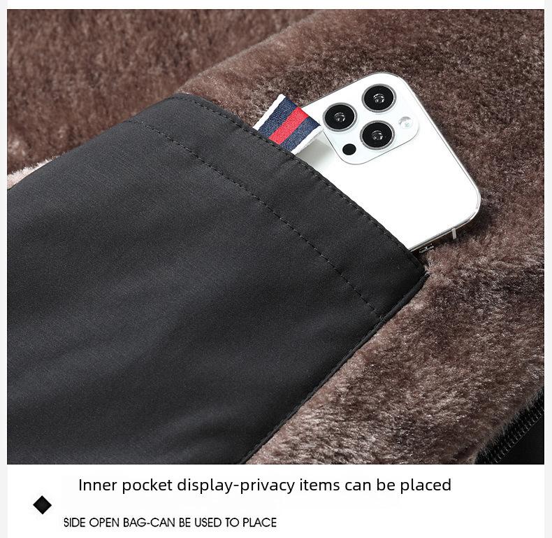 Mit Baumwolle gefütterter, warmer Wintermantel aus Samt für Herren mittleren und höheren Alters – lockere Passform, mittlere bis lange Größe.