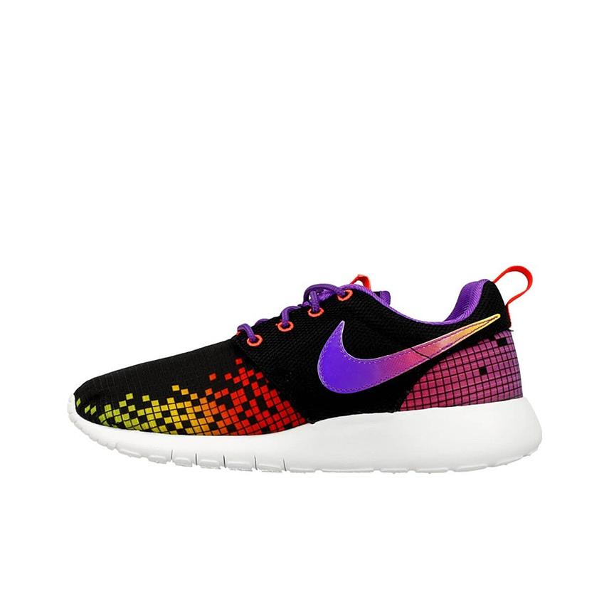 Nike Roshe One Lace-Up Flat Round Toe Cushioning Non-Slip Wear-Resistant Low-Top Running Shoes Women sneaker Black Purple 677784-003