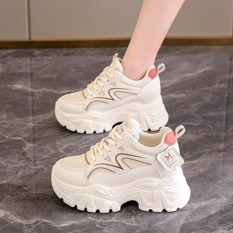 Sportovní a volnočasová obuv dámská 2025 nová letní síťovaná prodyšná ležérní obuv sportovní obuv s měkkou podrážkou tenké jednoboty dámské