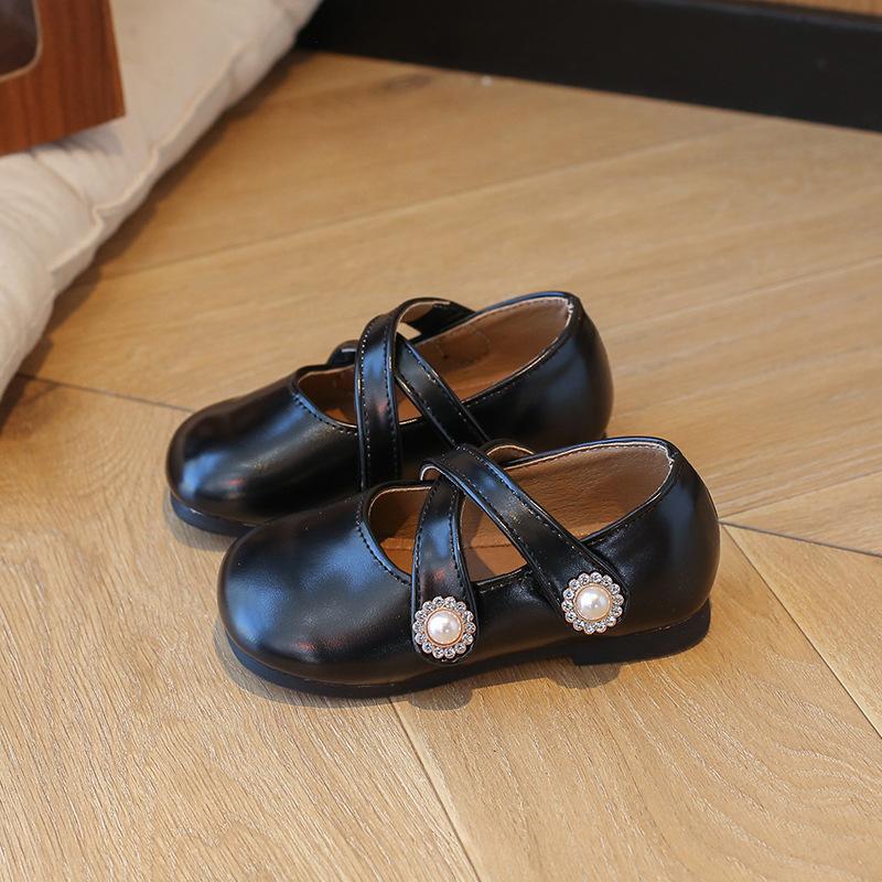 

New Leather Shoe Spring Fashion Versatile Girl Shoes Exquisite Simple Elegant Princess Shoe Anti Slip Soft Sole Comfort Sandals 21insole13.5cm чёрный