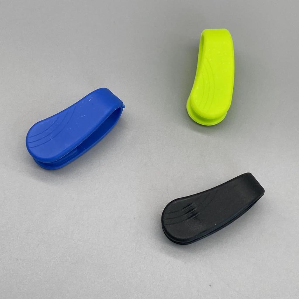 Clip Massaggiante per Agopressione, Strumento Terapeutico Multifunzionale per i Meridiani, Mini Massaggiatore, Dispositivo Portatile per il Rilassamento, Disponibile in Nero, Blu, Verde, Rosa