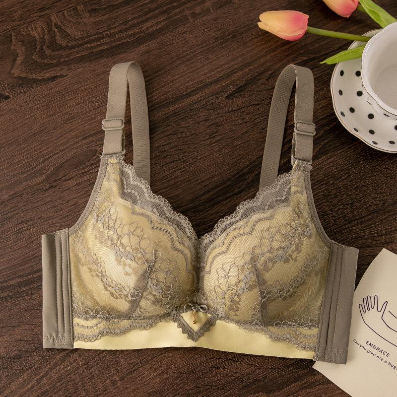 New Small Chest Gathering Thickened Flat Chest Adjustment Type Closed Breast Upper Support Lace No Steel Ring Bra Cover