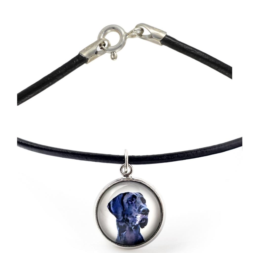 Great Dane – Necklace in a box, elegant decoration | Art-Dog