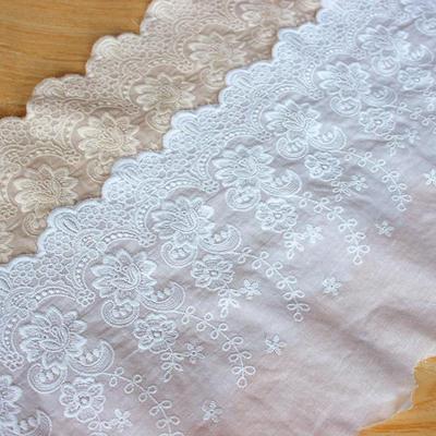 2 Metri/lotto 22 cm di larghezza Bianco/Beige Ricamato Panno di Pizzo di Cotone Abbigliamento Rurale Morbido Arredamento Per La Casa Tessuto di Cotone Trim