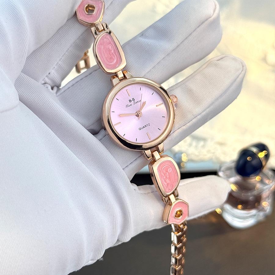 Women s Irregular Bracelet Watch Niche Simple Temperament Personalized Women s Watch Disc Sun Pattern Women s Quartz Watch