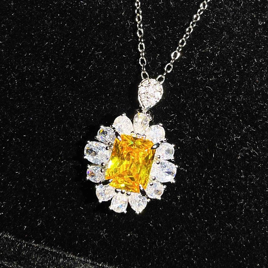 Color Treasure Set, Ascher Yellow Diamond Topa Blue Argyle Pink Square Diamond Ring Stud Earrings Pendant Female