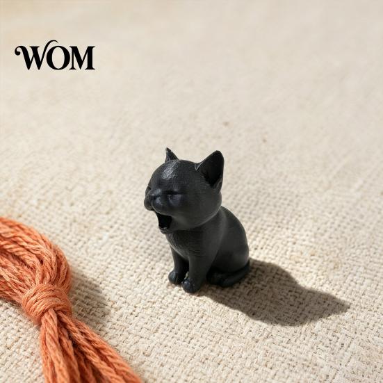 Industrial Style Cat Decoration 3D Printed Ornament, Yawning Shape Matte Figurine, Integrated Cute Desk Accessory Molding Mini Palm Size Decoration,