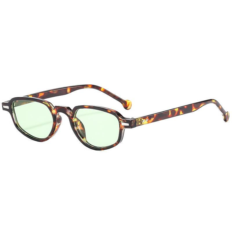 Retro Cat Eye Sunglasses: Trendy, Versatile, Small Frame Sun Protection for Women